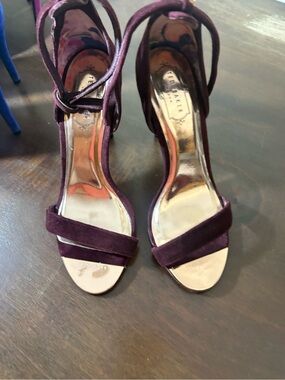 Ted Baker London Plum Suede Strappy Heeled Sandals size 38.5